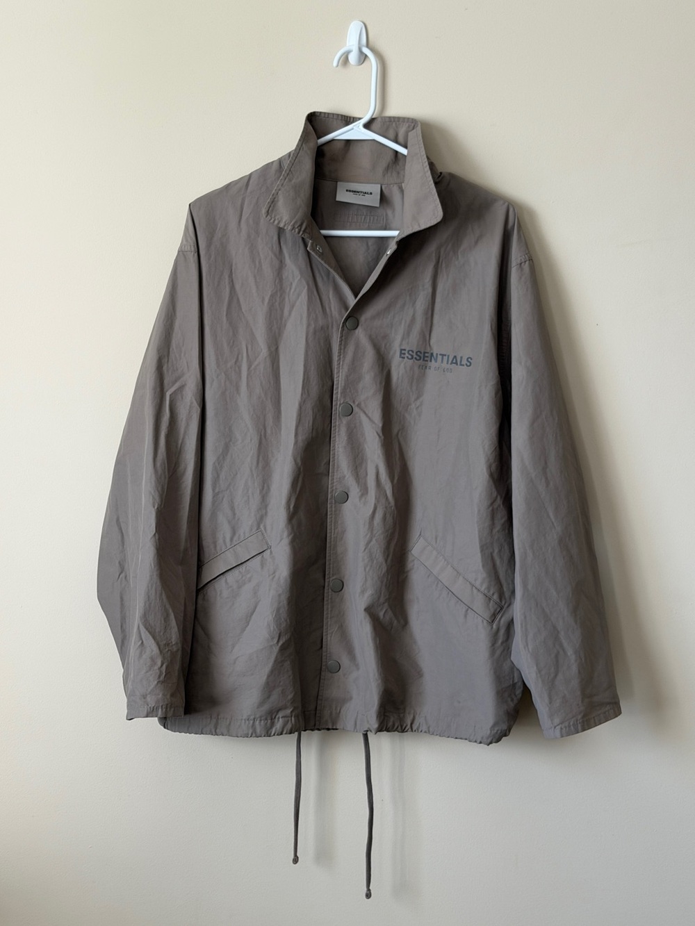 Essentials Fear of God Windbreaker